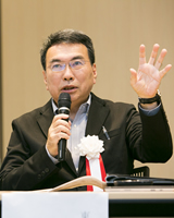 根本　祐二